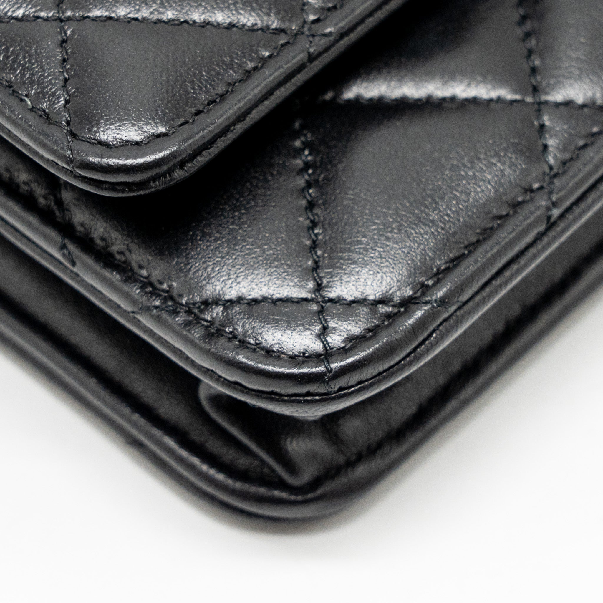CHANEL TRENDY CC WALLET ON CHAIN LAMBSKIN BLACK LGHW (MICROCHIP)