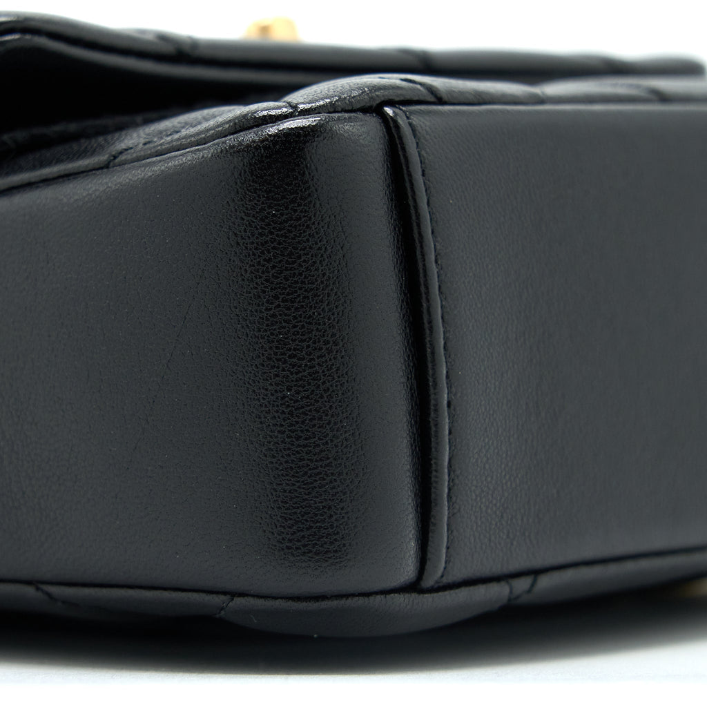 CHANEL 21B SEASONAL QUILTED SQUARE FLAP BAG LAMBSKIN BLACK BRUSHED GHW (MICROCHIP)