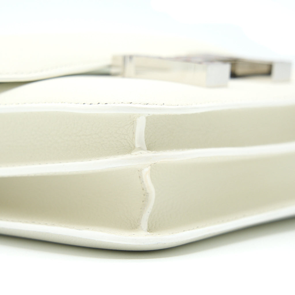 HERMES MINI CONSTANCE EVERCOLOR BLANC / ALLIGATOR BUCKLE/TERRE