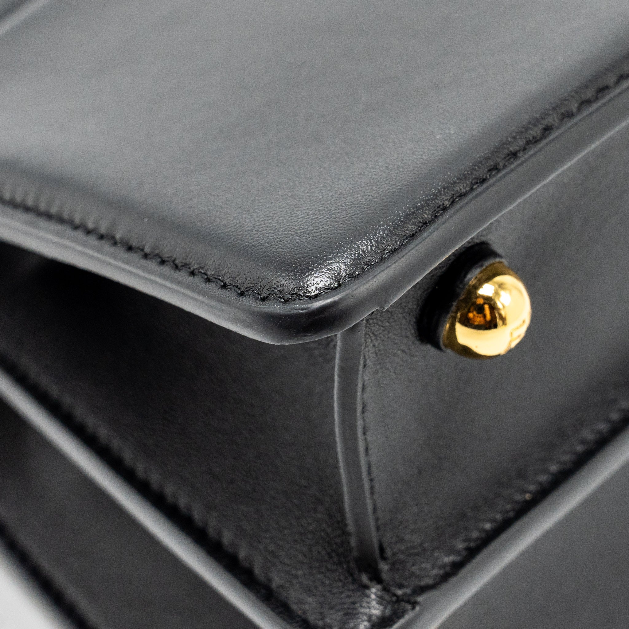 FENDI PEEKABOO ISEEU PETIT LAMBSKIN BLACK GHW