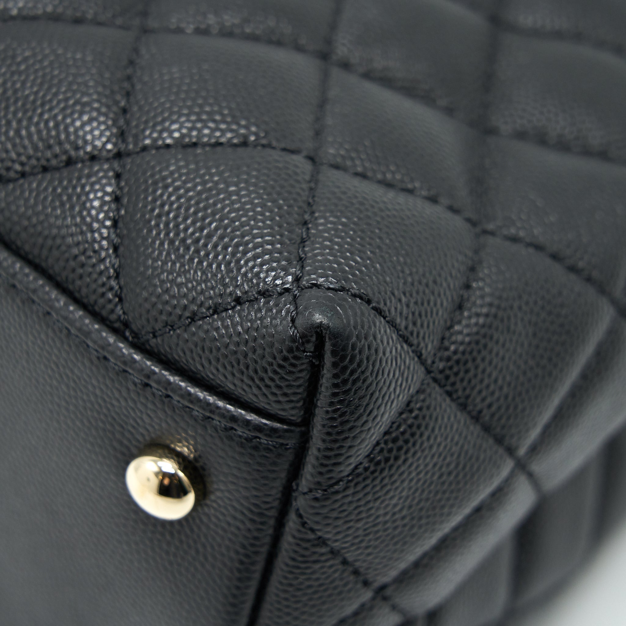 CHANEL SMALL COCO HANDLE FLAP BAG CAVIAR BLACK LGHW