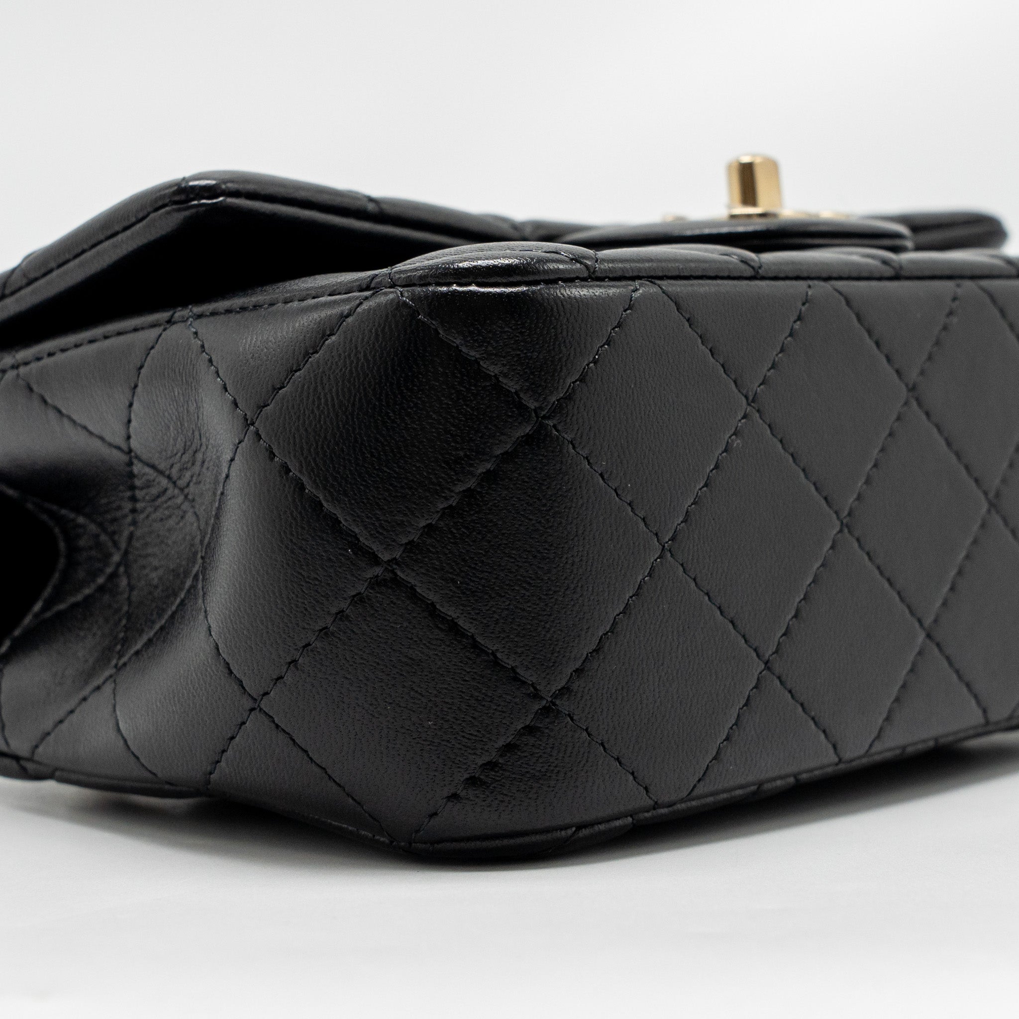 CHANEL TOP HANDLE MINI RECTANGULAR LAMBSKIN BLACK LGHW (MICROCHIP)
