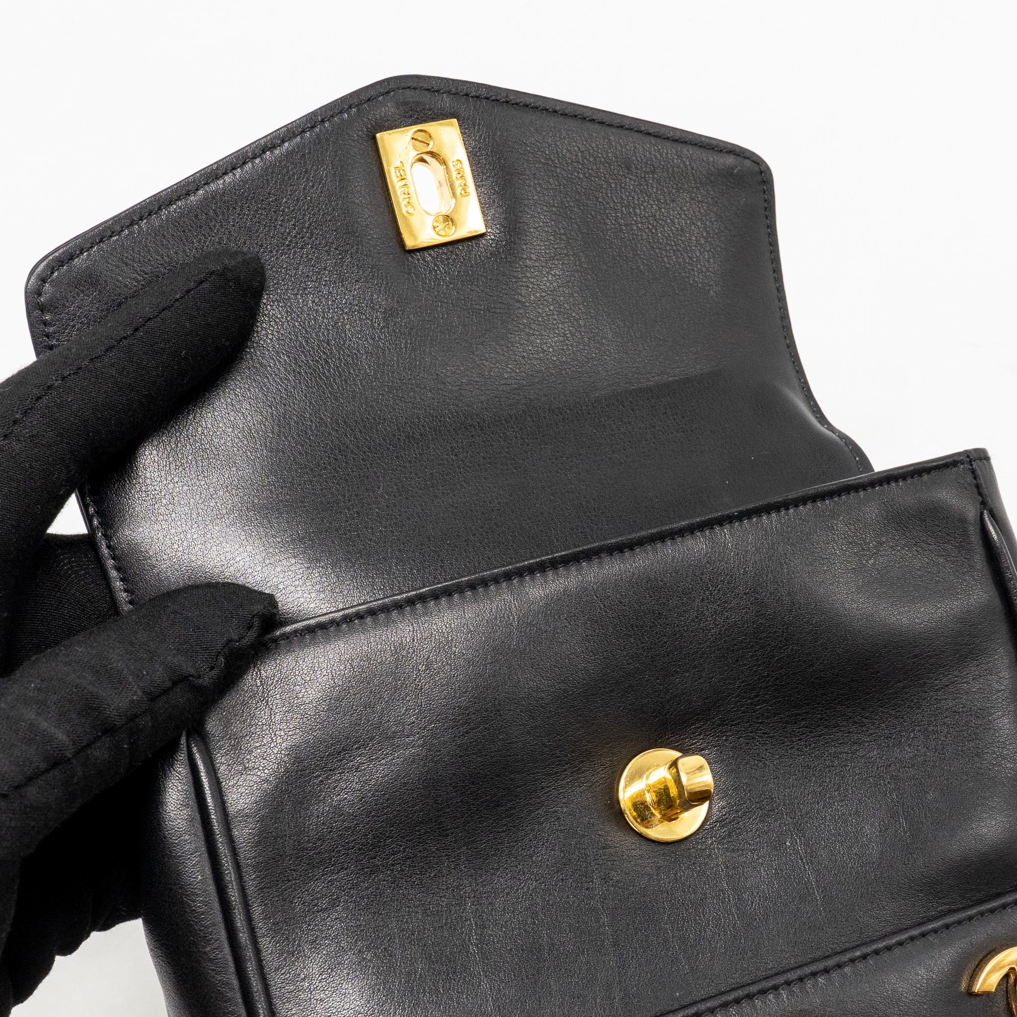 CHANEL VINTAGE CC LOGO FLAP BELT BAG SMOOTH CALFSKIN BLACK GHW
