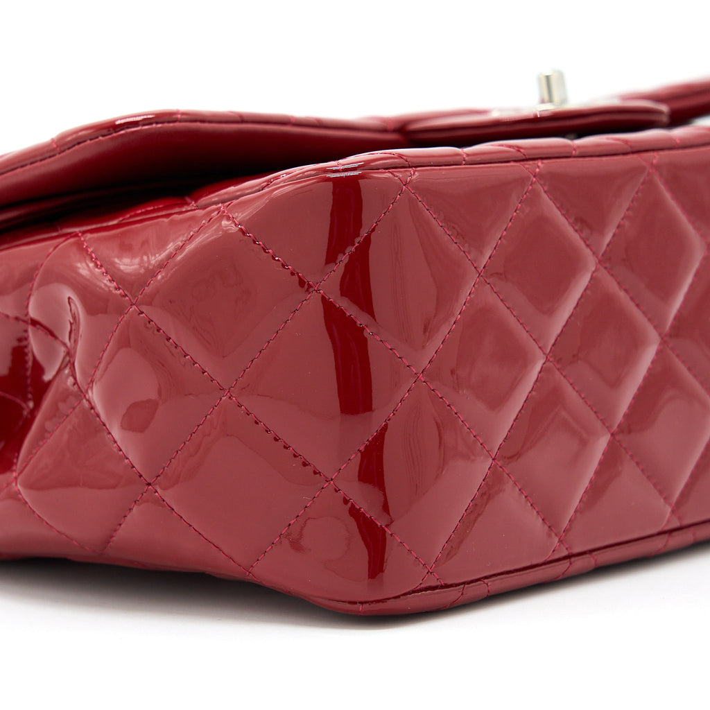 CHANEL JUMBO CLASSIC FLAP BAG PATENT RED SHW