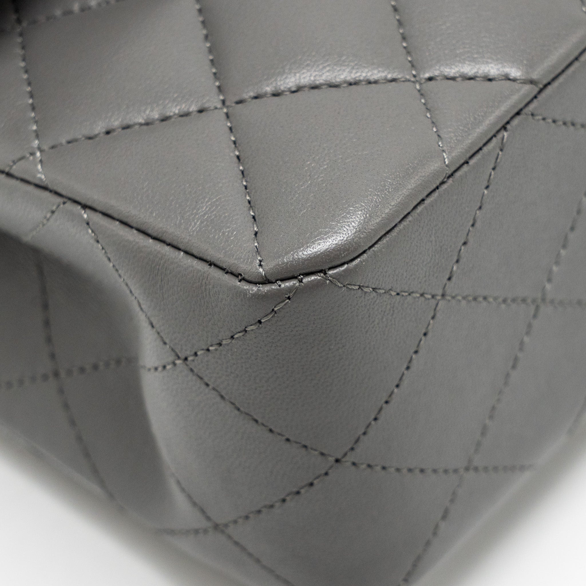 CHANEL SMALL CLASSIC DOUBLE FLAP BAG LAMBSKIN GREY LGHW (MICROCHIP)