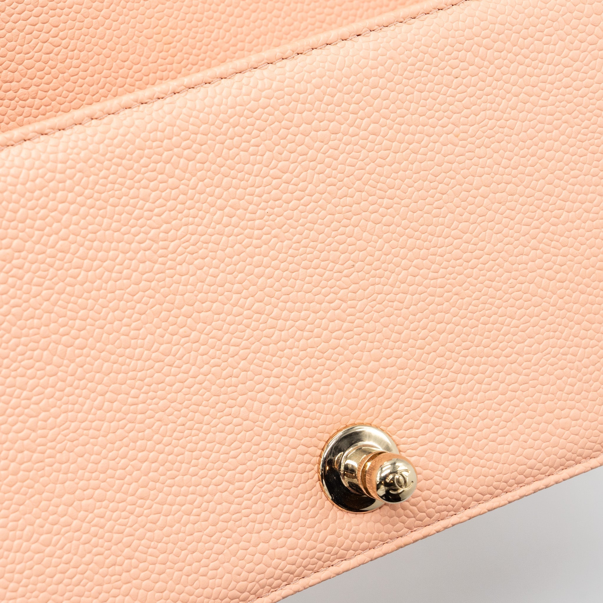 CHANEL SMALL BOY BAG CAVIAR LIGHT PINK LGHW