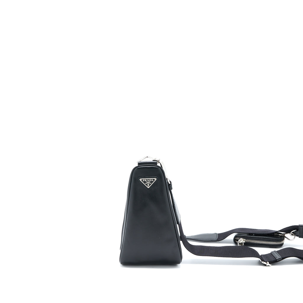 PRADA TRIANGLE SHOULDER BAG LEATHER BLACK SHW