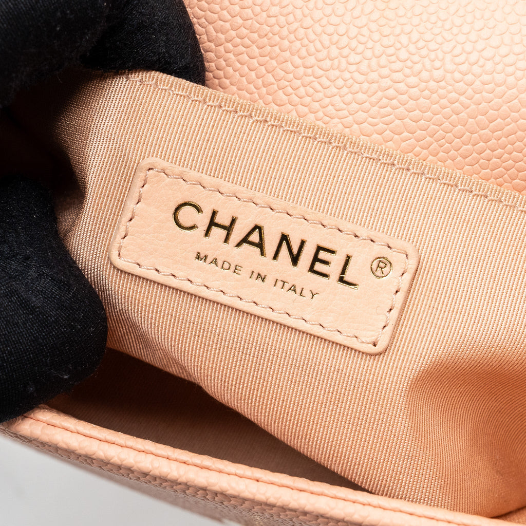 CHANEL SMALL BOY BAG CAVIAR LIGHT PINK LGHW