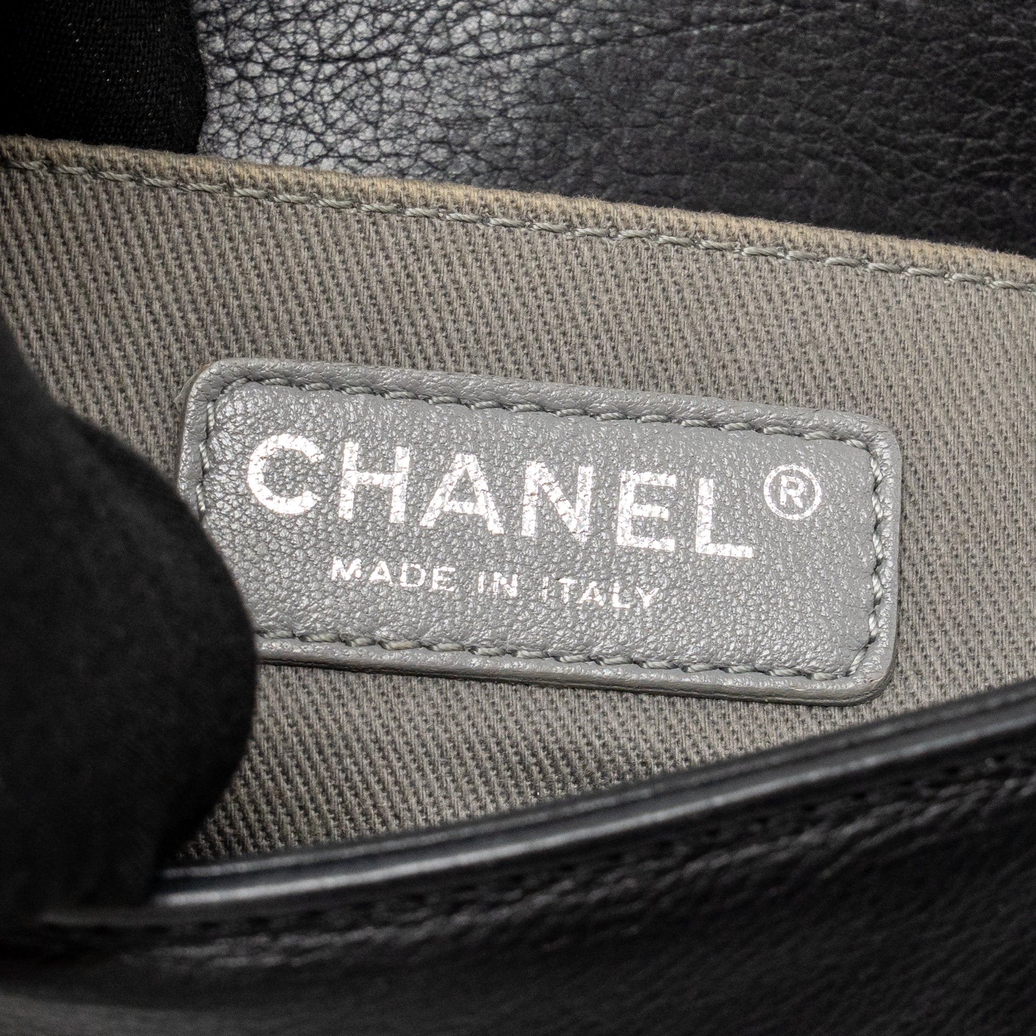 CHANEL SMALL BOY BAG ARABESQUE CALFSKIN BLACK RUTHENIUM SHW
