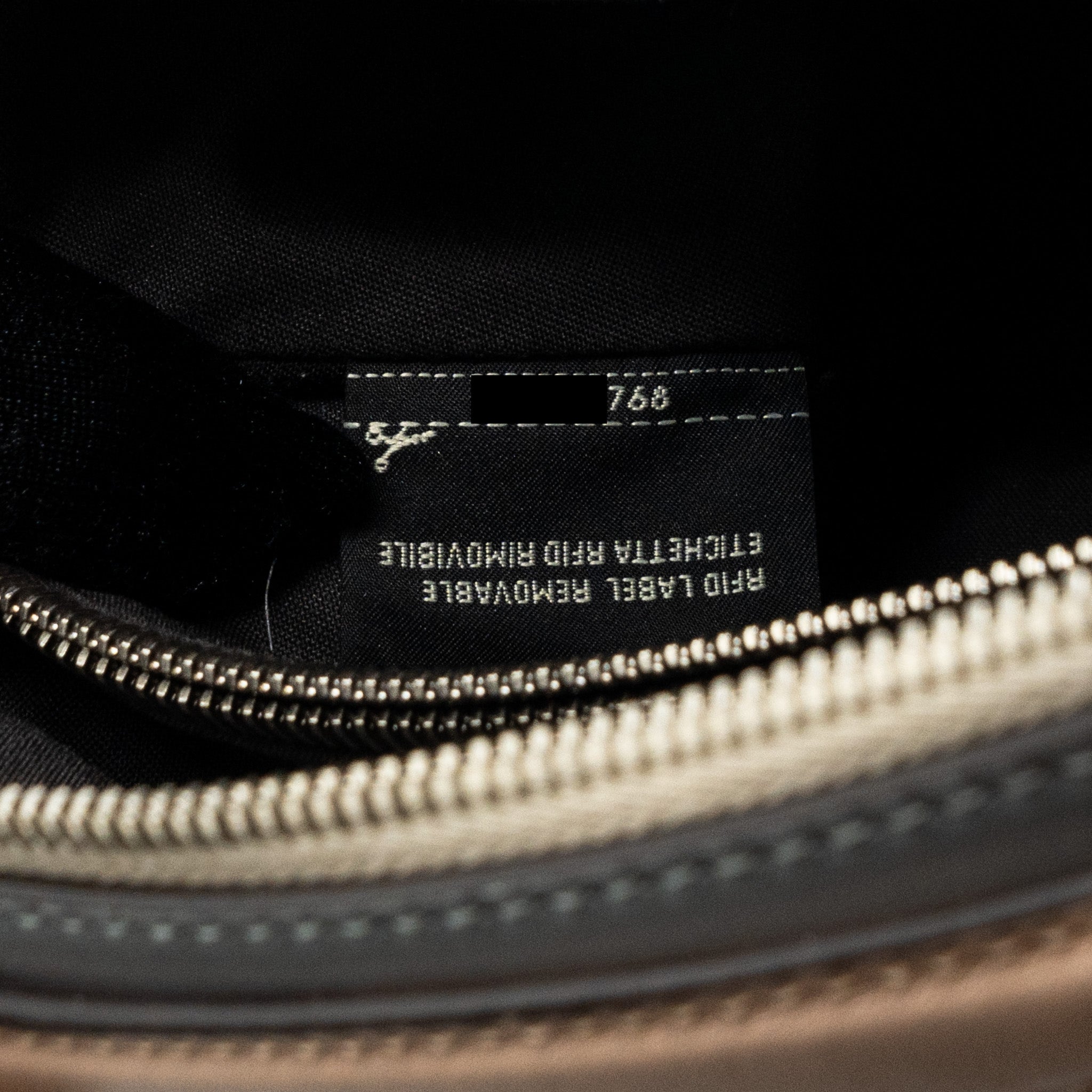 FENDI BY THE WAY CALFSKIN MULTICOLOUR LIGHT BLUE / PINK SHW