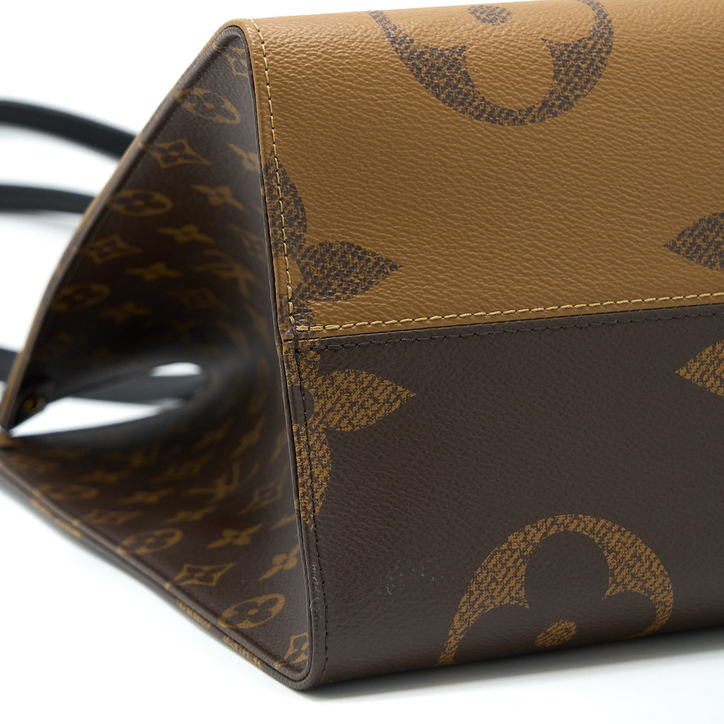LOUIS VUITTON ONTHEGO GM MONOGRAM CANVAS GHW