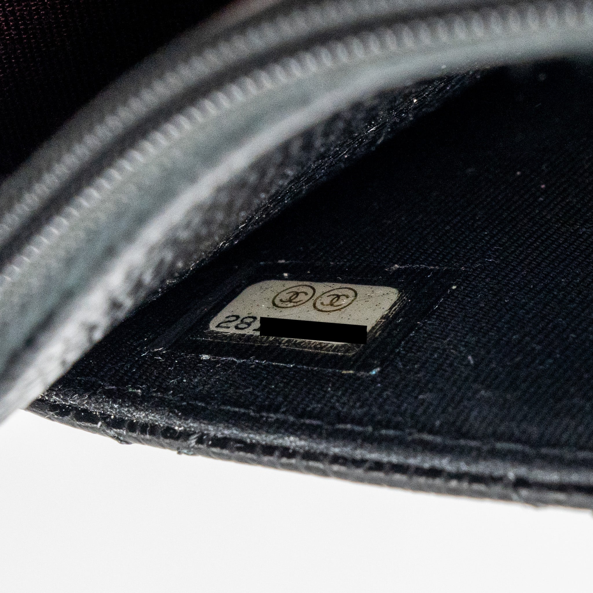 CHANEL CLASSIC WALLET ON CHAIN CAVIAR BLACK GHW