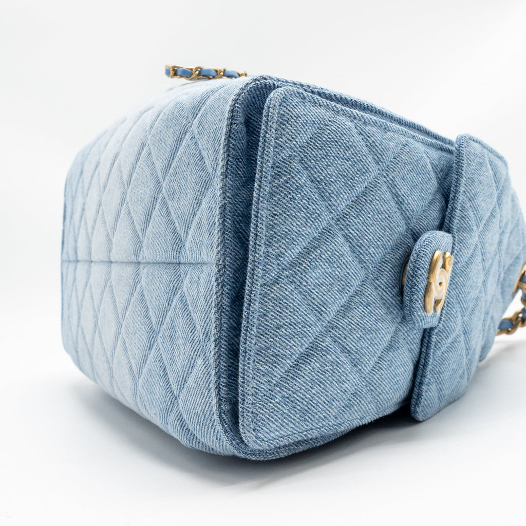 CHANEL SMALL 25 BAG WASHED DENIM LIGHT BLUE GHW (MICROCHIP)