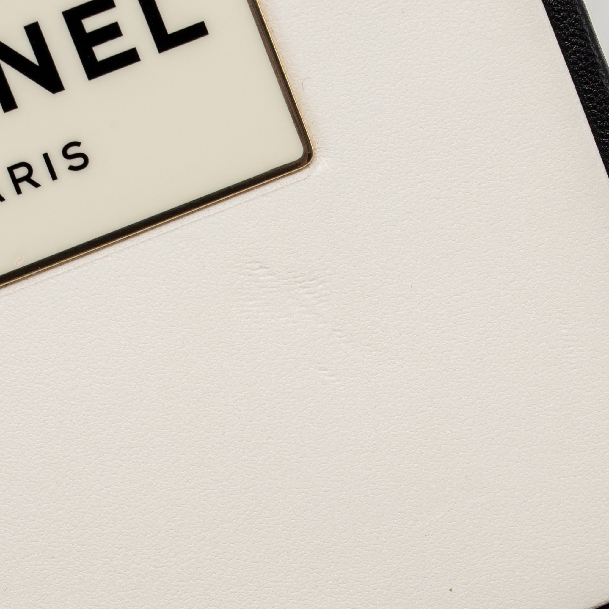 CHANEL N.5 PERFUME BOX MINAUDIERE CLUTCH LIMITED EDITION LAMBSKIN/ENAMEL WHITE/BLACK GHW