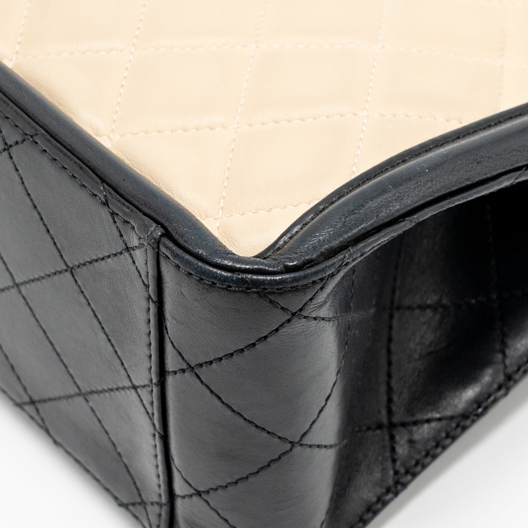 CHANEL ELEGANT CC TOTE QUILTED LAMBSKIN BEIGE/BLACK GHW