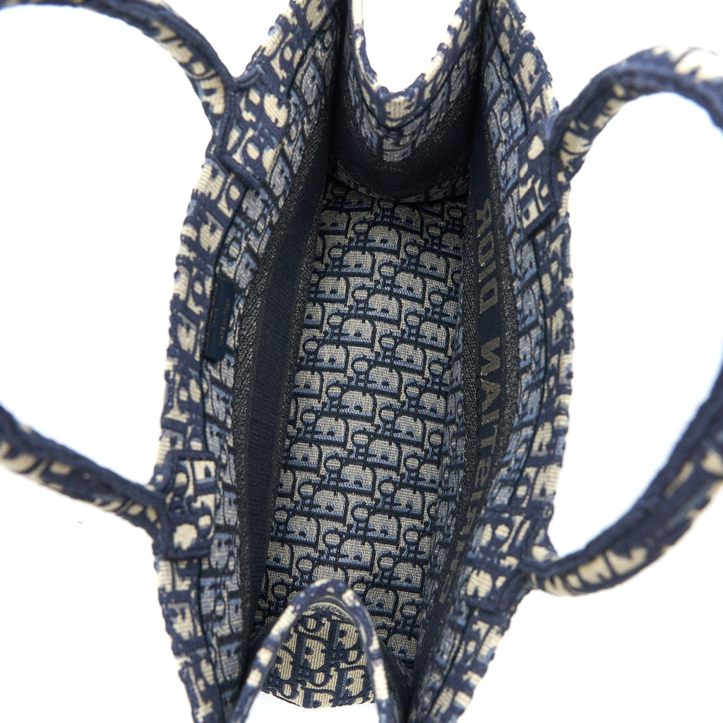 DIOR MEDIUM BOOK TOTE BLUE OBLIQUE EMBROIDERY