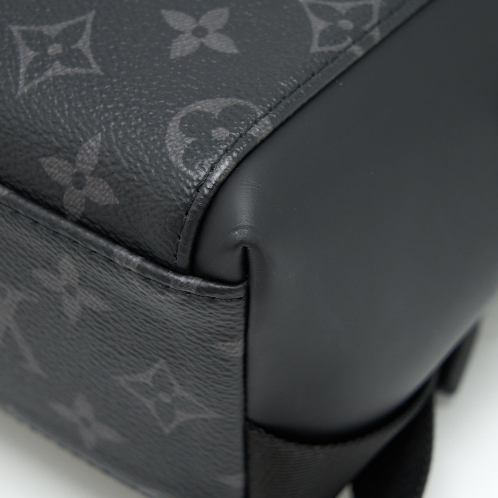 LOUIS VUITTON ECLIPSE VOYAGER MESSENGER BAG MONOGRAM CANVAS BLACK YEAR 2020