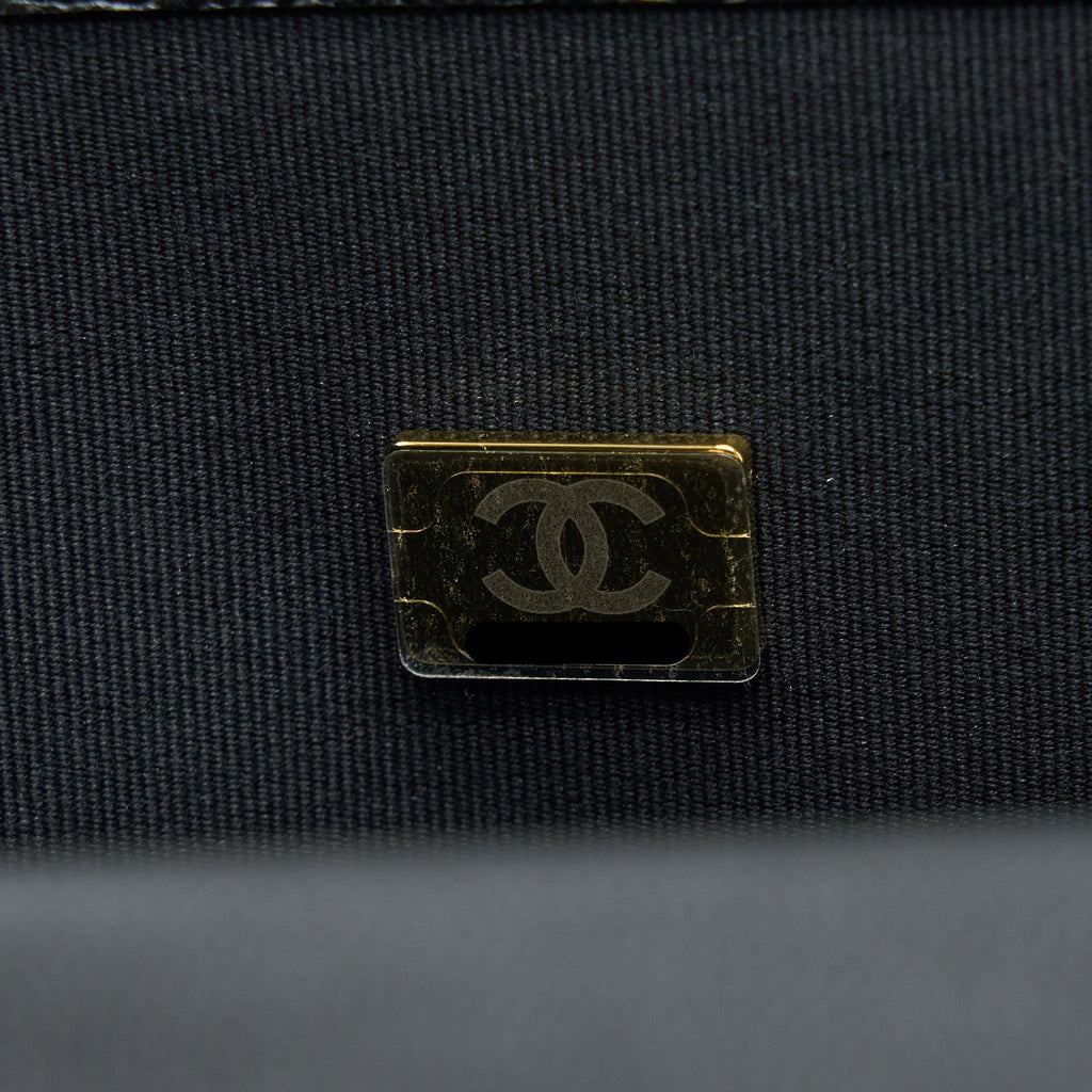 CHANEL 22K LARGE BACKPACK CAVIAR BLACK BRUSHED GHW (MICROCHIP)