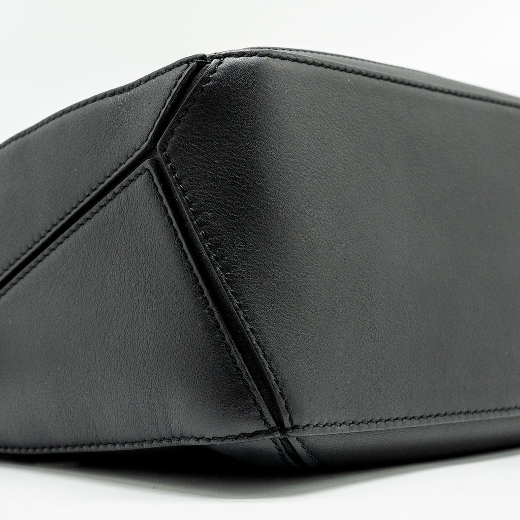 LOEWE SMALL PUZZLE BAG CALFSKIN BLACK SHW