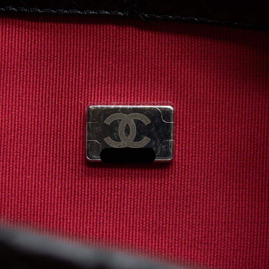 CHANEL SMALL GABRIELLE BACKPACK AGED CALFSKIN BLACK MULTICOLOUR HARDWARE (MICROCHIP)