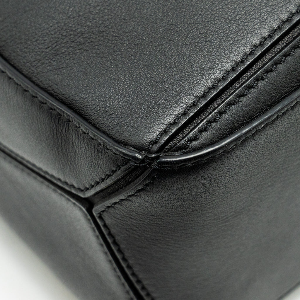 LOEWE SMALL PUZZLE BAG CALFSKIN BLACK SHW
