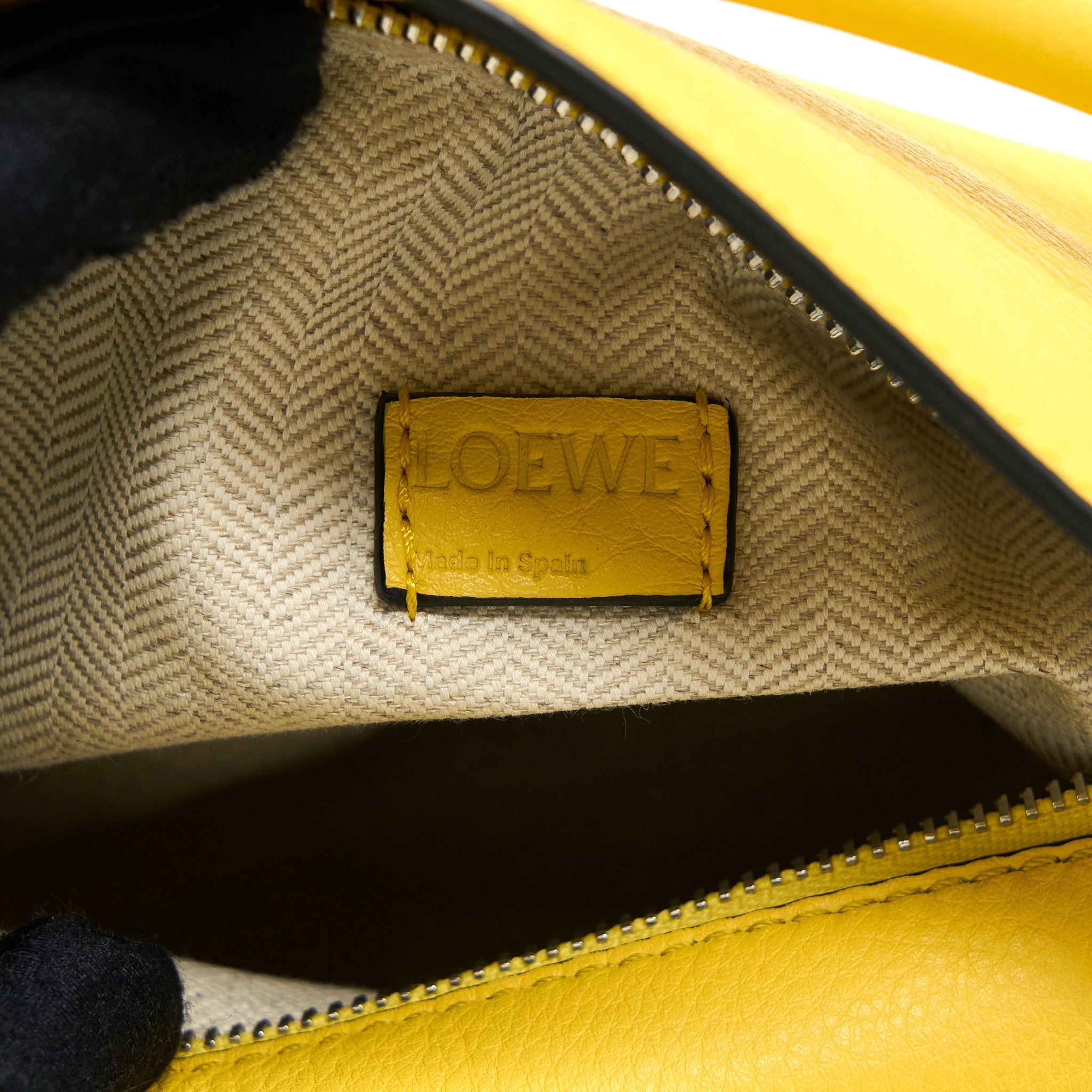 LOEWE MINI PUZZLE BAG CALFSKIN YELLOW SHW