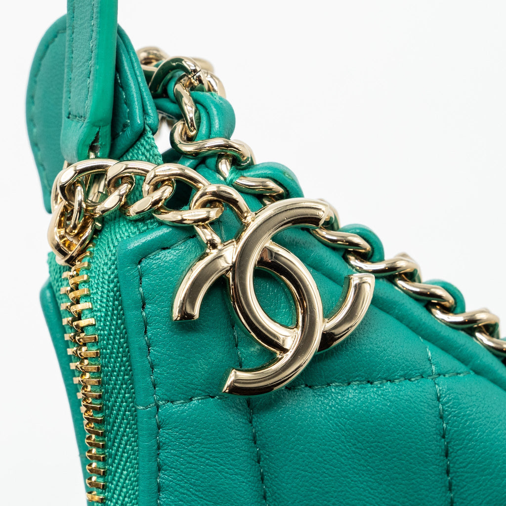 CHANEL SMALL MOON HOBO LAMBSKIN GREEN LGHW (MICROCHIP)