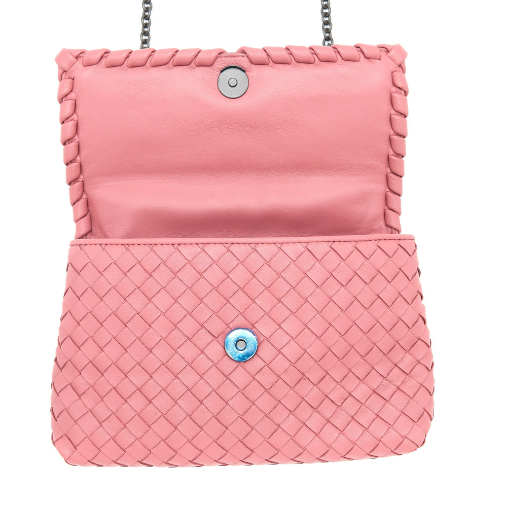 BOTTEGA VENETA OLYMPIA CHAIN BAG NAPPA DARK PINK WITH BLACK HARDWARE