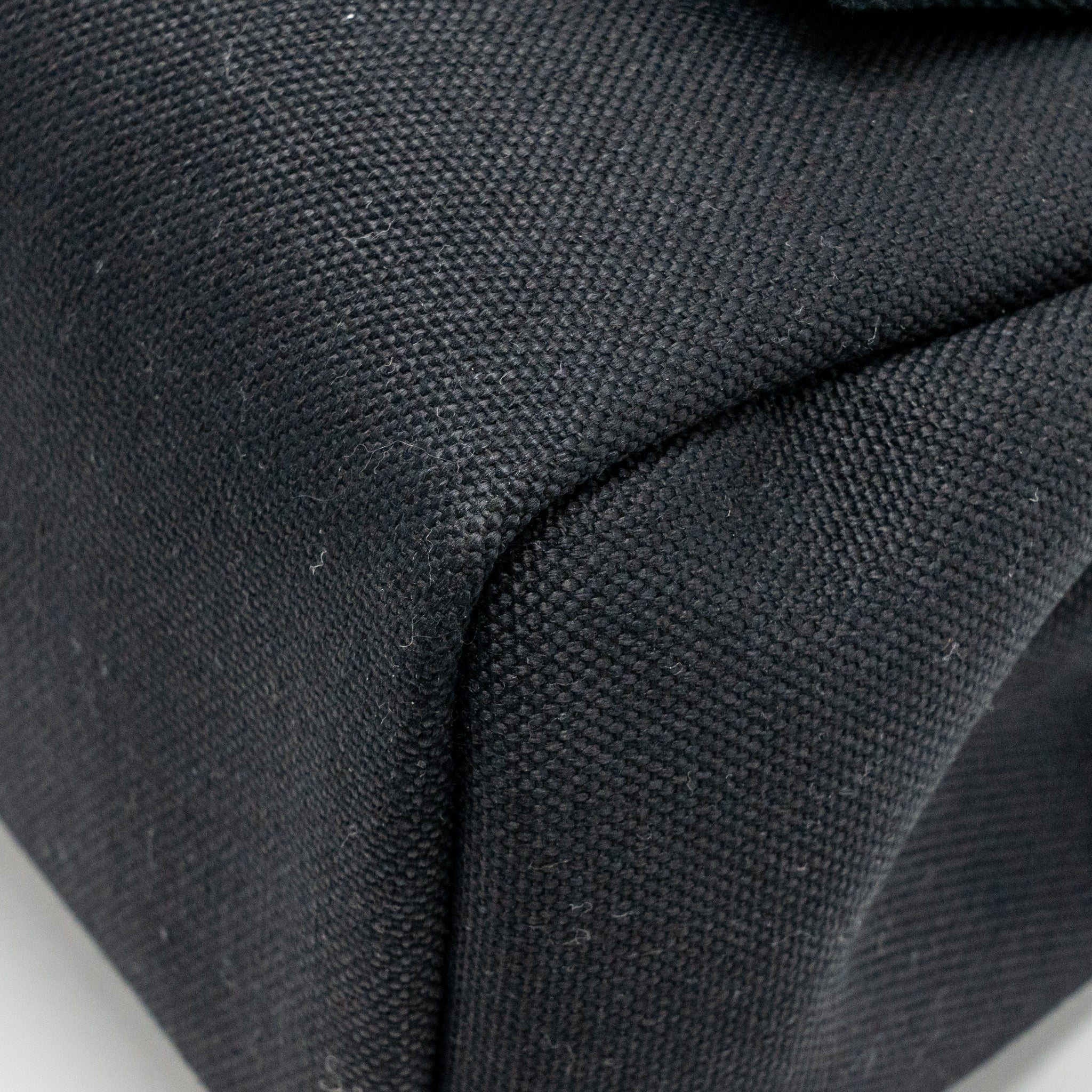 HERMES HERBAG 31 ZIP BAG CANVAS/ HUNTER LEATHER BLACK GHW