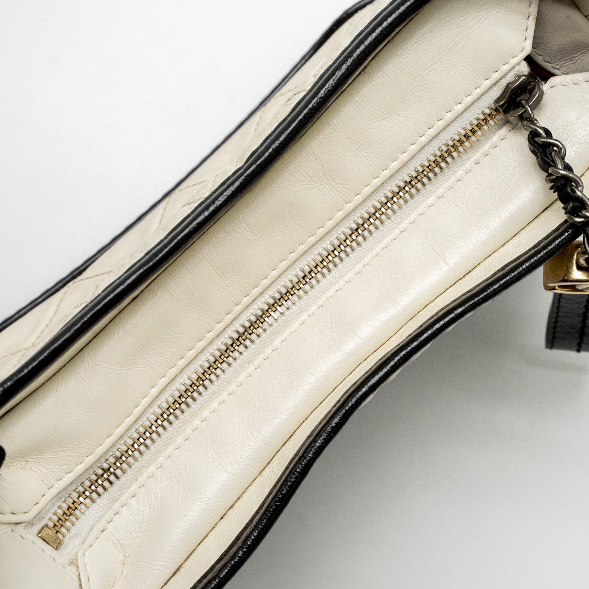 CHANEL SMALL GABRIELLE HOBO BAG AGED CALFSKIN WHITE/BLACK MULTICOLOUR HARDWARE