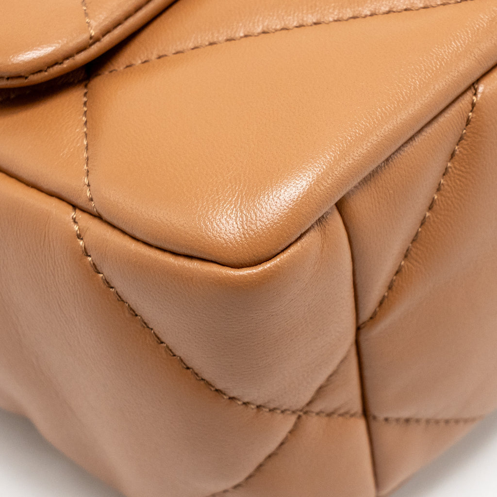 CHANEL SMALL 19 BAG LAMBSKIN CARAMEL MULTICOLOURED HARDWARE (MICROCHIP)