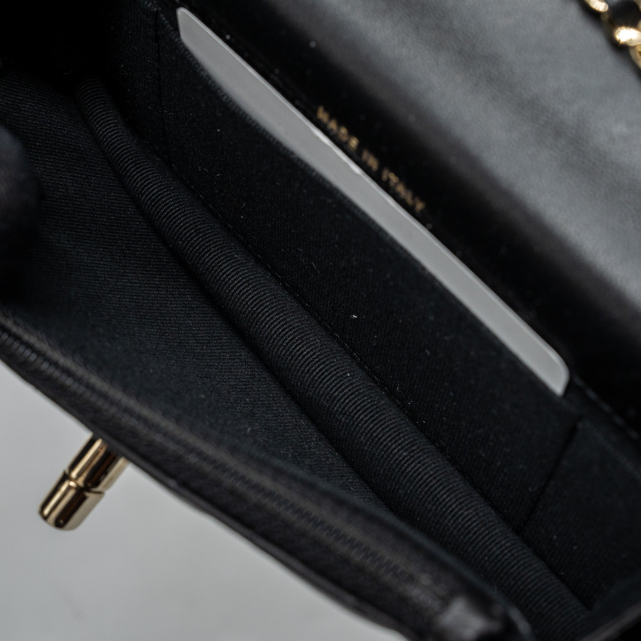 CHANEL MINI TRENDY CC WALLET ON CHAIN LAMBSKIN BLACK LGHW (MICROCHIP)