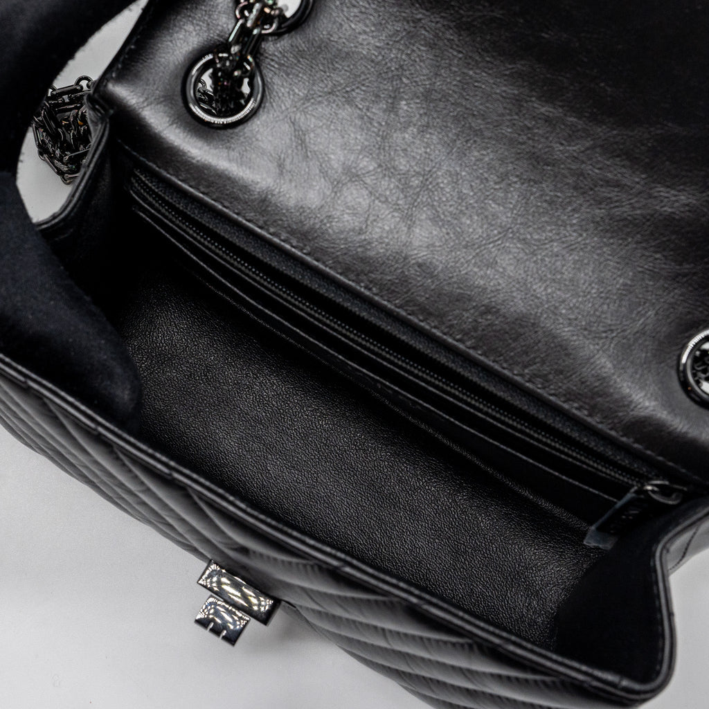 CHANEL MINI 2.55 REISSUE FLAP BAG CHEVRON CALFSKIN SO BLACK