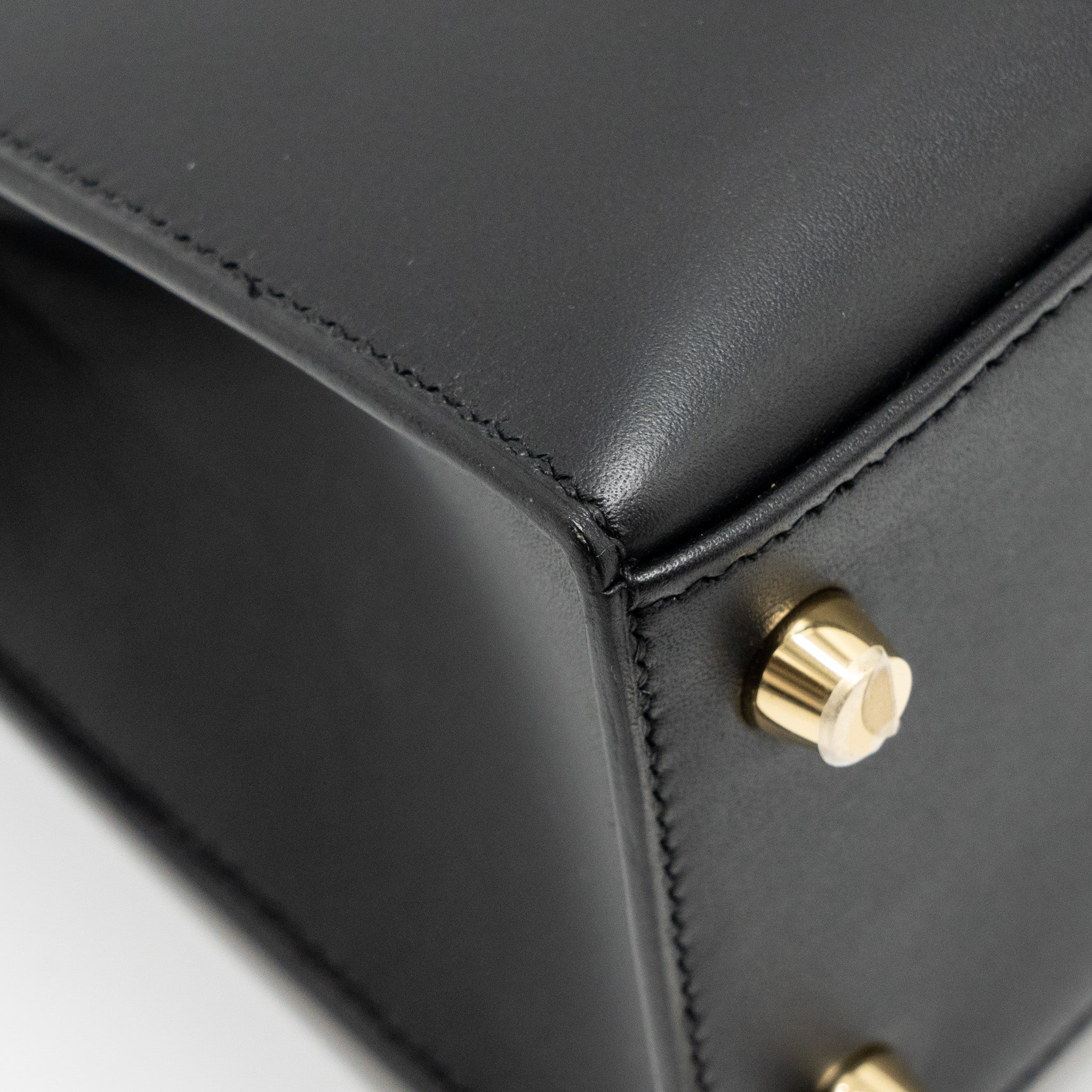 HERMES KELLY 25 SOMBRERO BLACK GHW