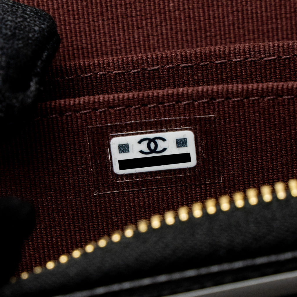 CHANEL ZIP CARD HOLDER CAVIAR BLACK GHW (MICROCHIP)