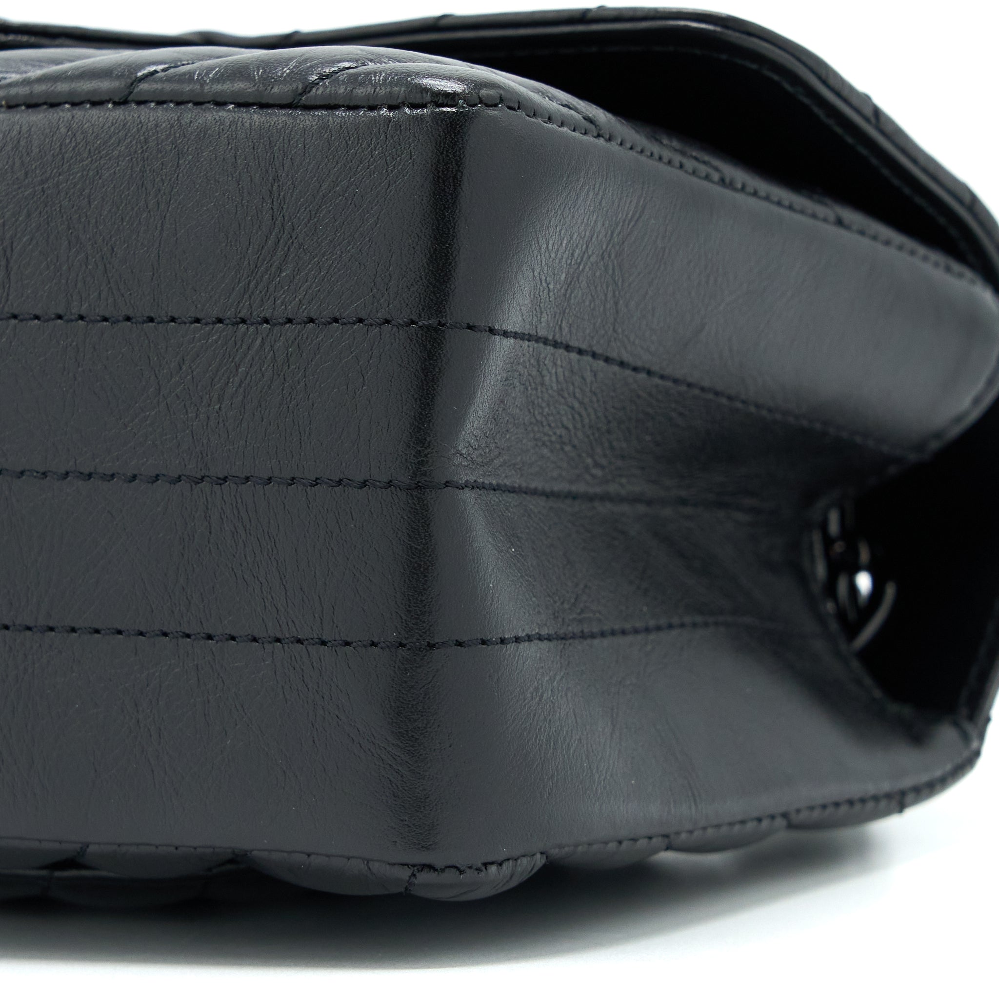 CHANEL MINI REISSUE 2.55 FLAP BAG CHEVRON AGED CALFSKIN SO BLACK