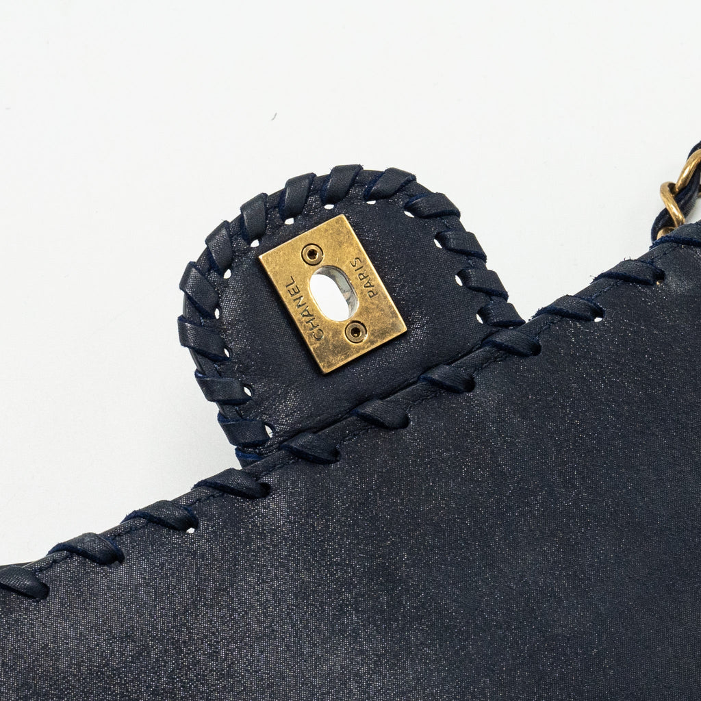 CHANEL SEASONAL FLAP BAG CALFSKIN NAVY GHW