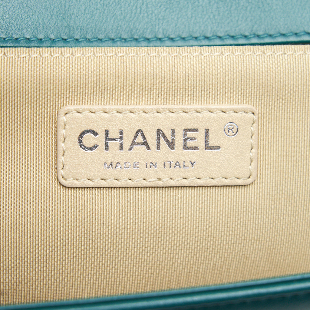CHANEL MEDIUM BOY LAMBSKIN GREEN SHW