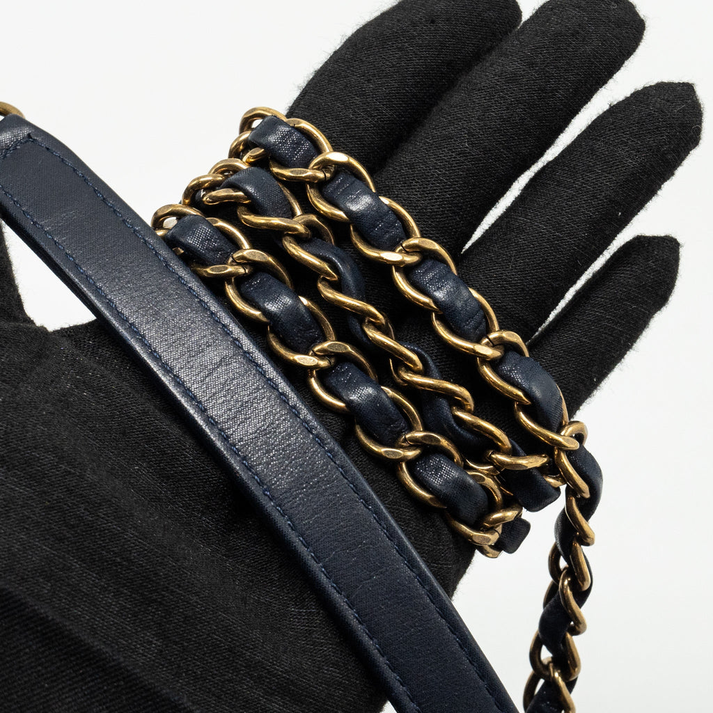 CHANEL SEASONAL FLAP BAG CALFSKIN NAVY GHW