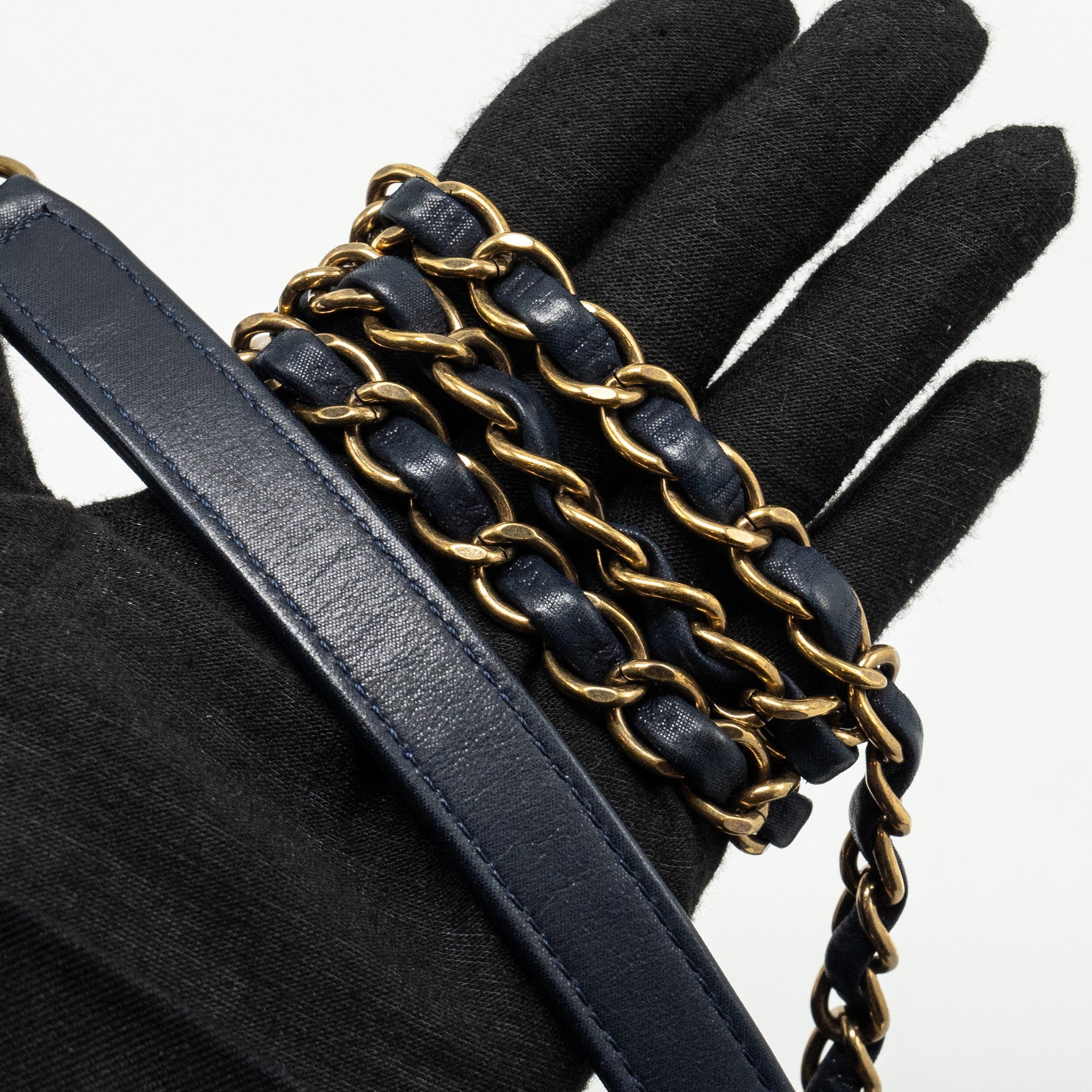 CHANEL SEASONAL FLAP BAG CALFSKIN NAVY GHW