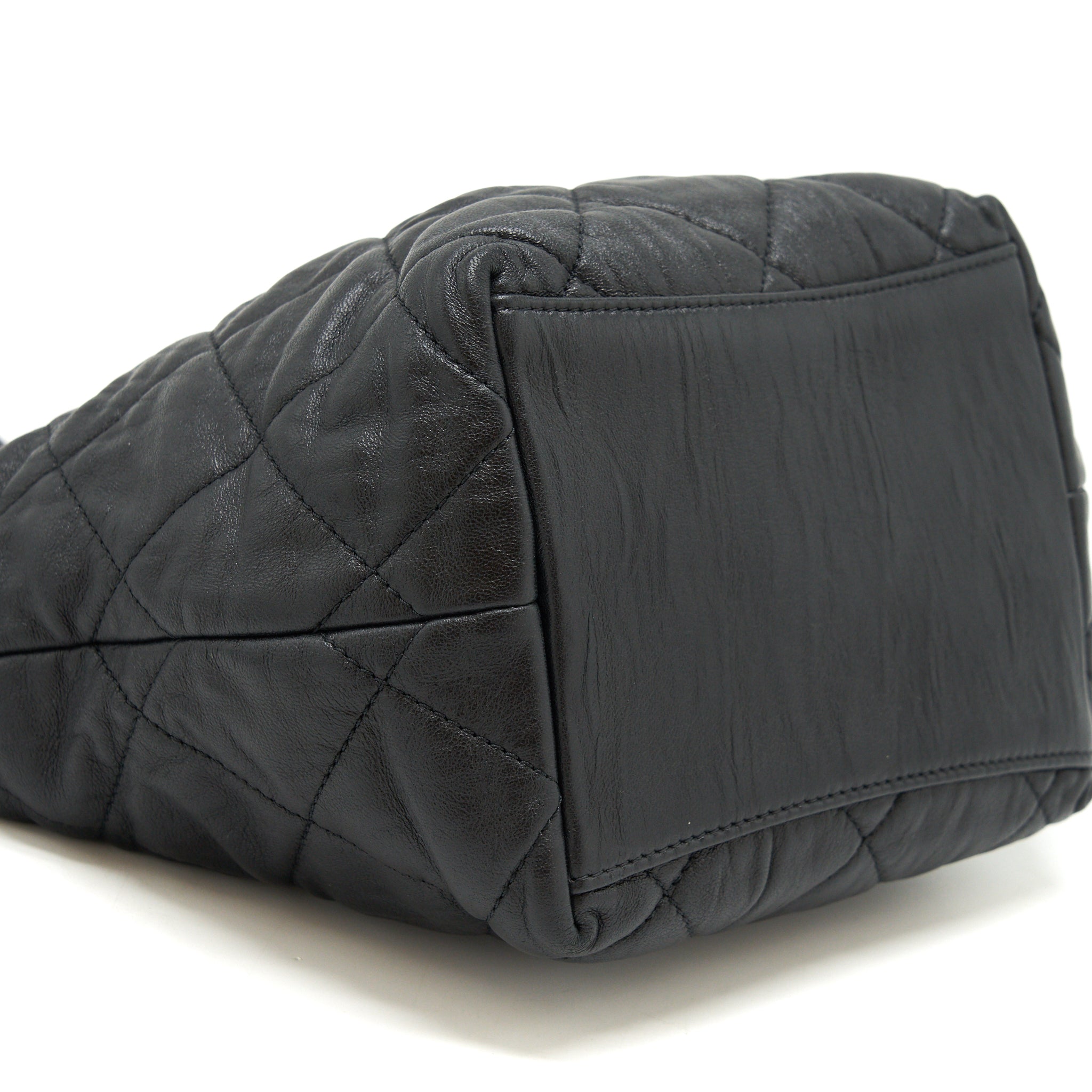 CHANEL HOBO CROSSBODY BAG LAMBSKIN BLACK GHW