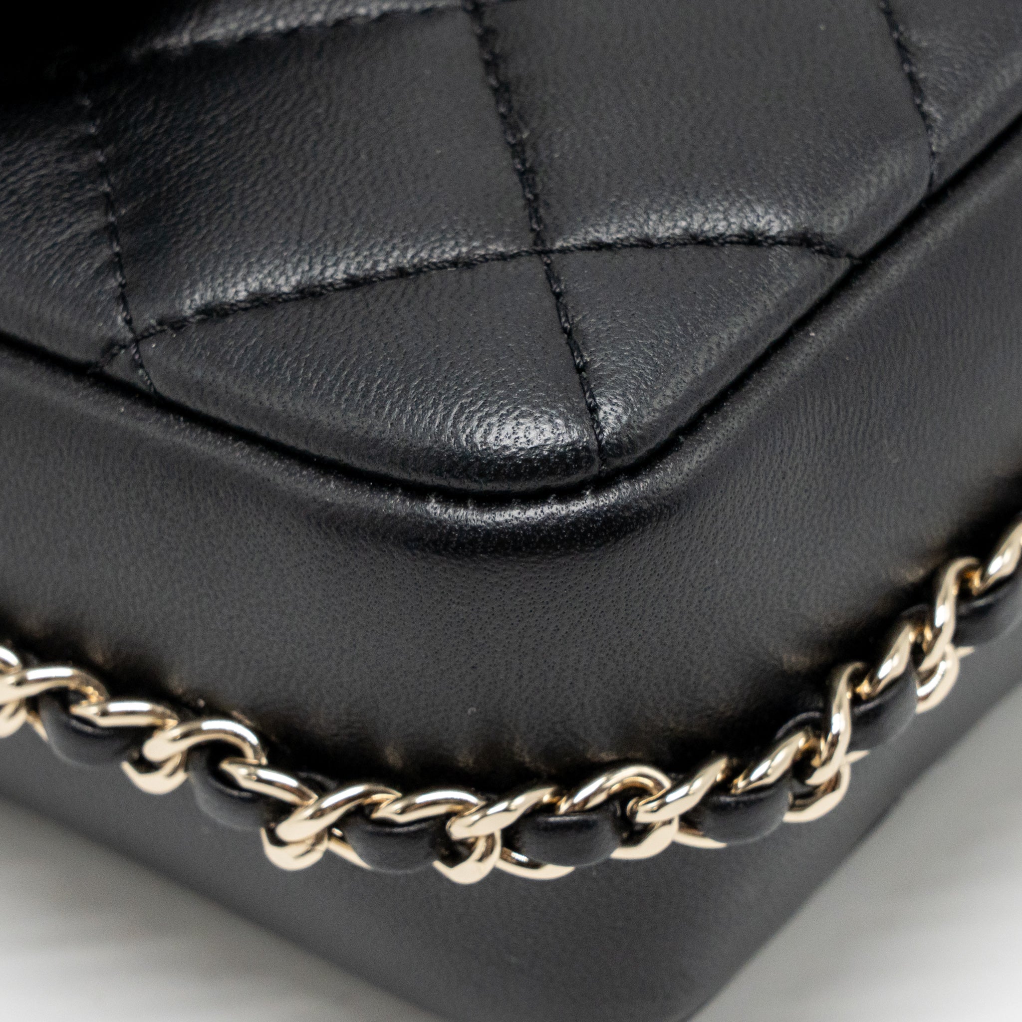 CHANEL QUILTED FLAP BAG WITH PEARL DETAILED CHAIN LAMBSKIN BLACK LGHW