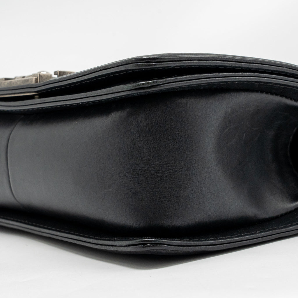 CHANEL MEDIUM BOY BAG CALFSKIN BLACK RUTHENIUM SHW
