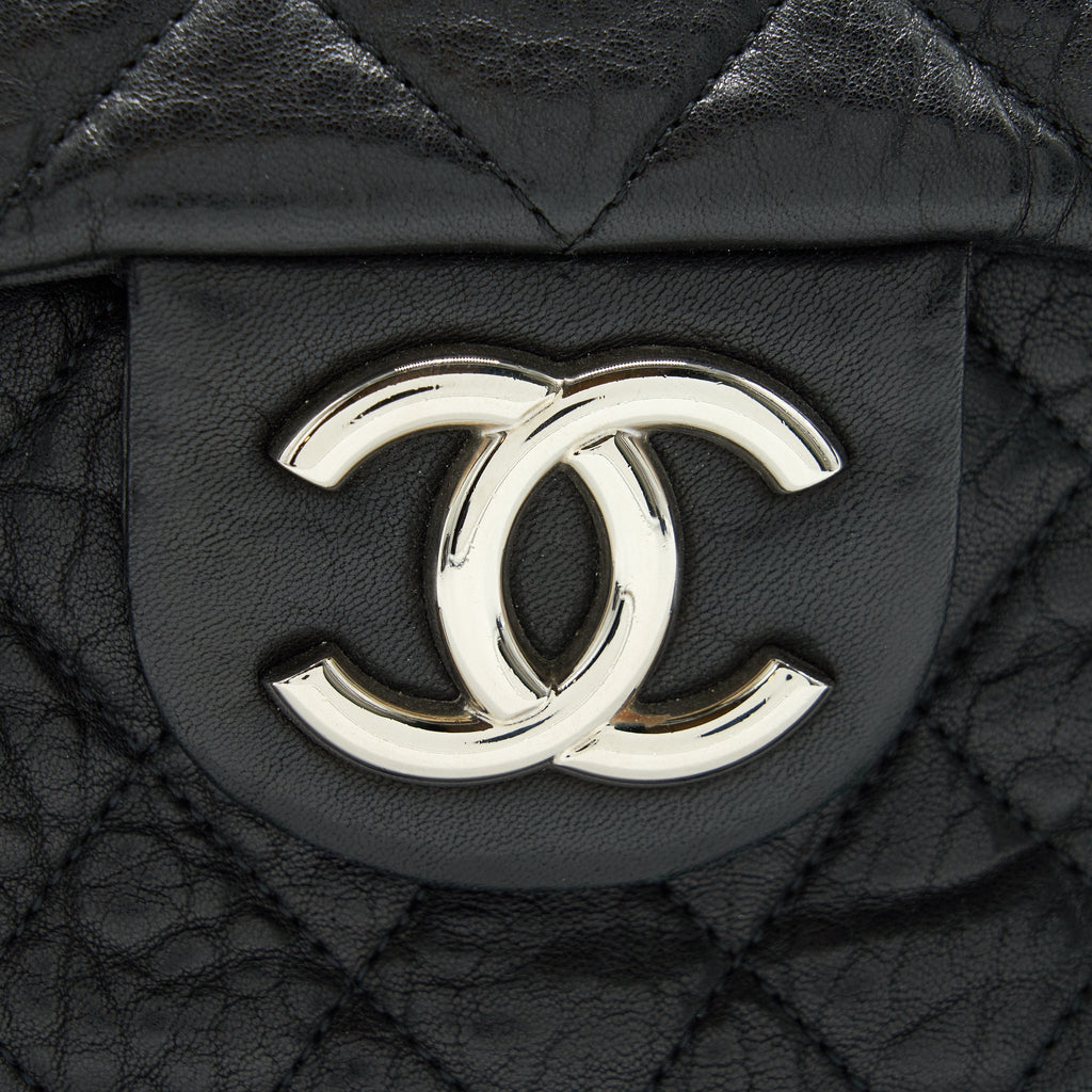 CHANEL QUILTED LEATHER CHAIN AROUND MAXI BLACK RUTHENIUM HARDWARE