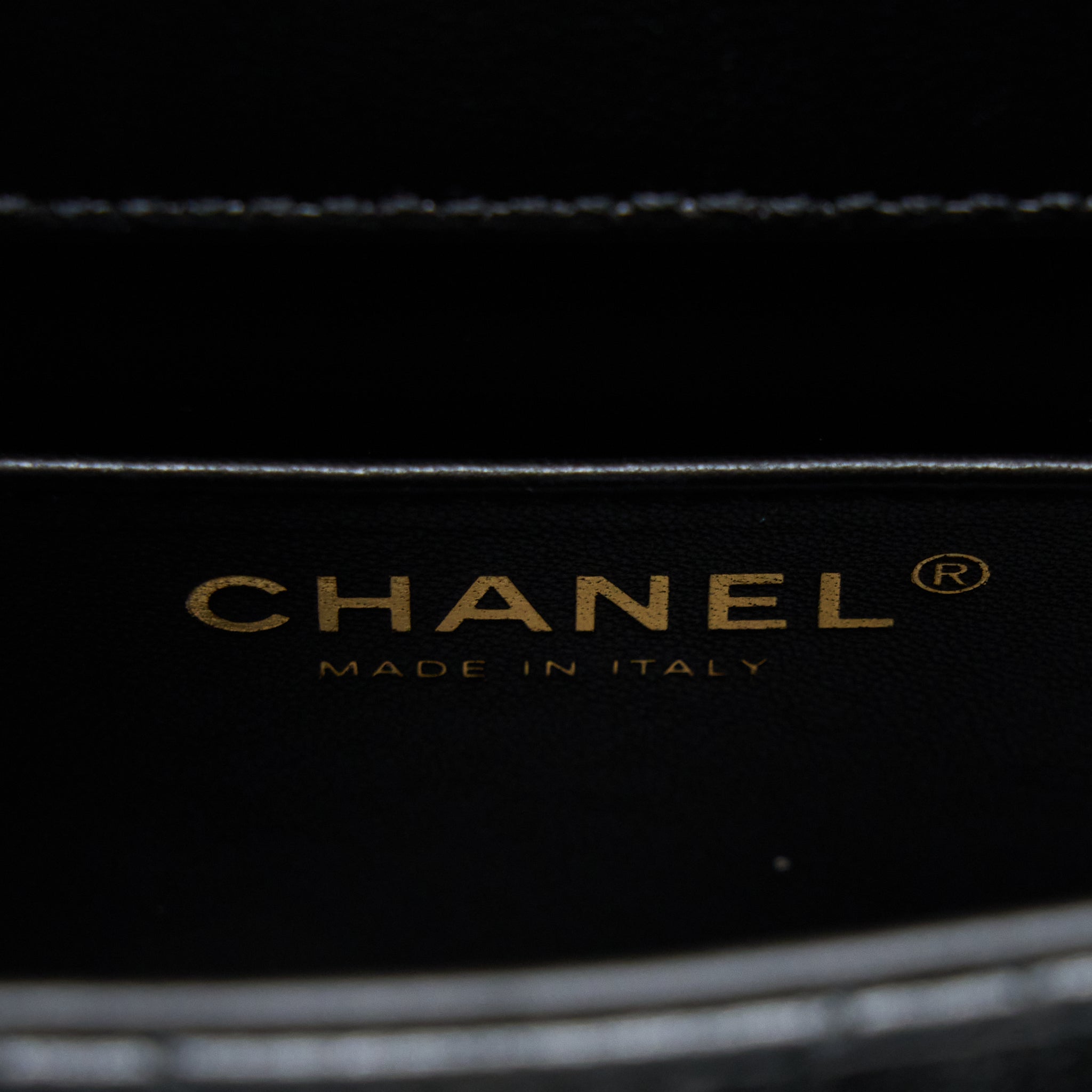CHANEL 22K RETRO CLASSIC NEW MINI SQUARE FLAP BAG GOATSKIN BLACK GHW(MICROCHIP)