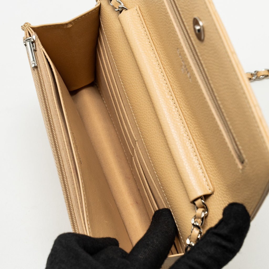 CHANEL CLASSIC WALLET ON CHAIN CAVIAR BEIGE SHW (MICROCHIP)