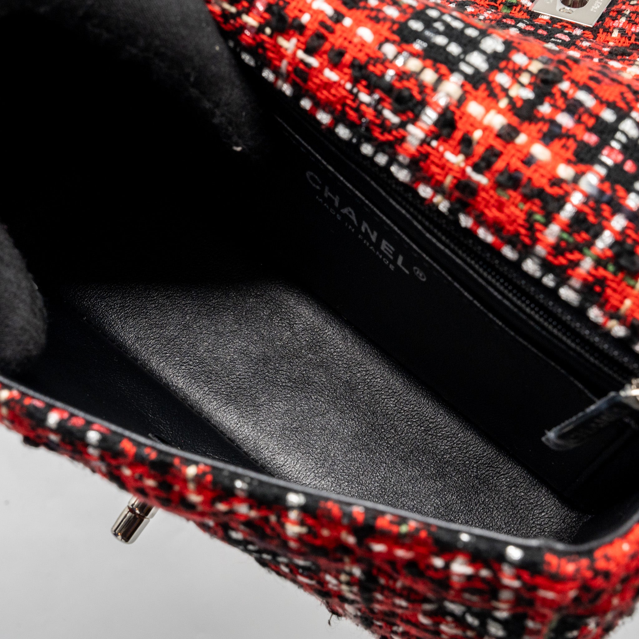 CHANEL MINI RECTANGULAR FLAP BAG TWEED RED / BLACK MULTICOLOUR SHW