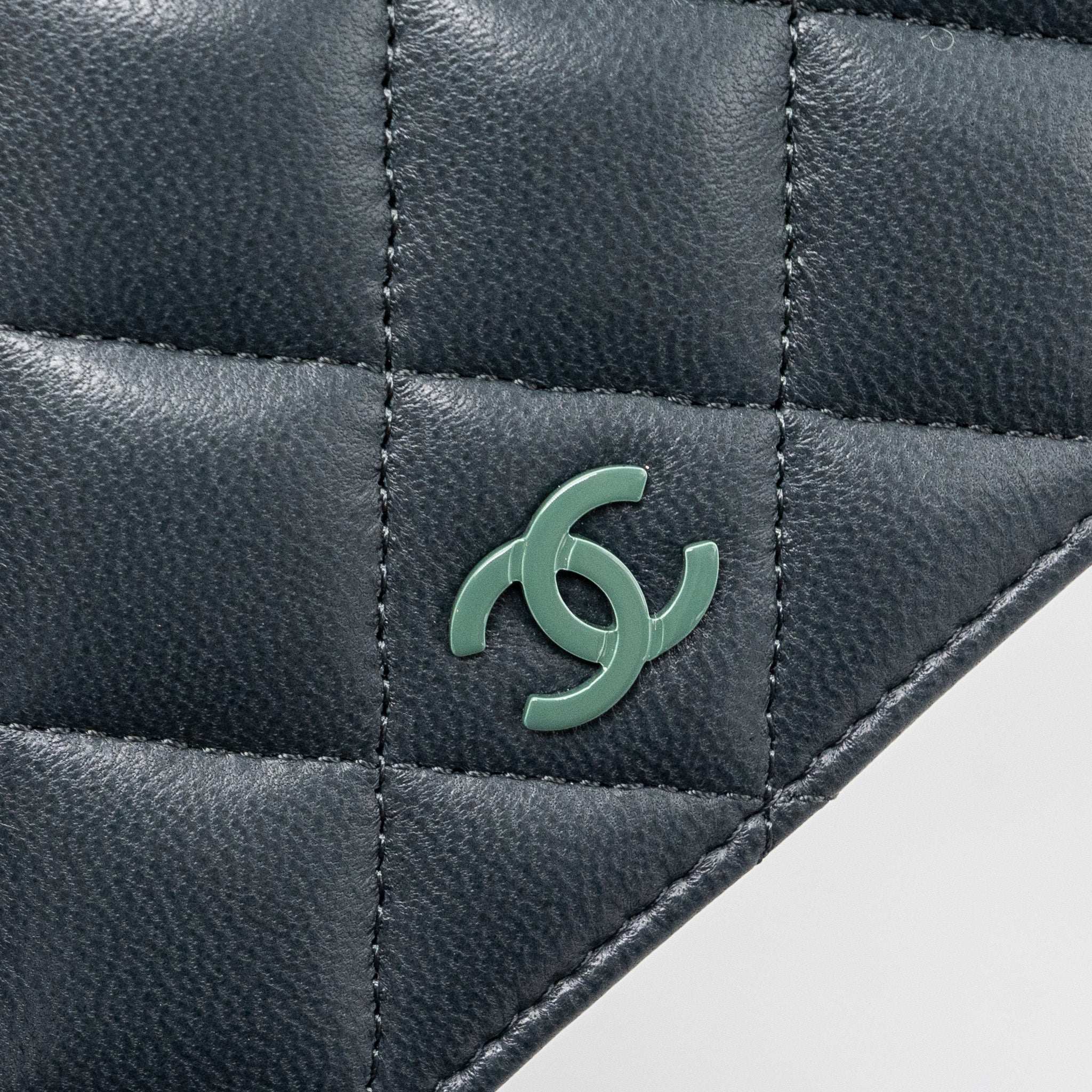 CHANEL LONG WALLET LAMBSKIN DARK GREY/GREEN IN GREEN HARDWARE