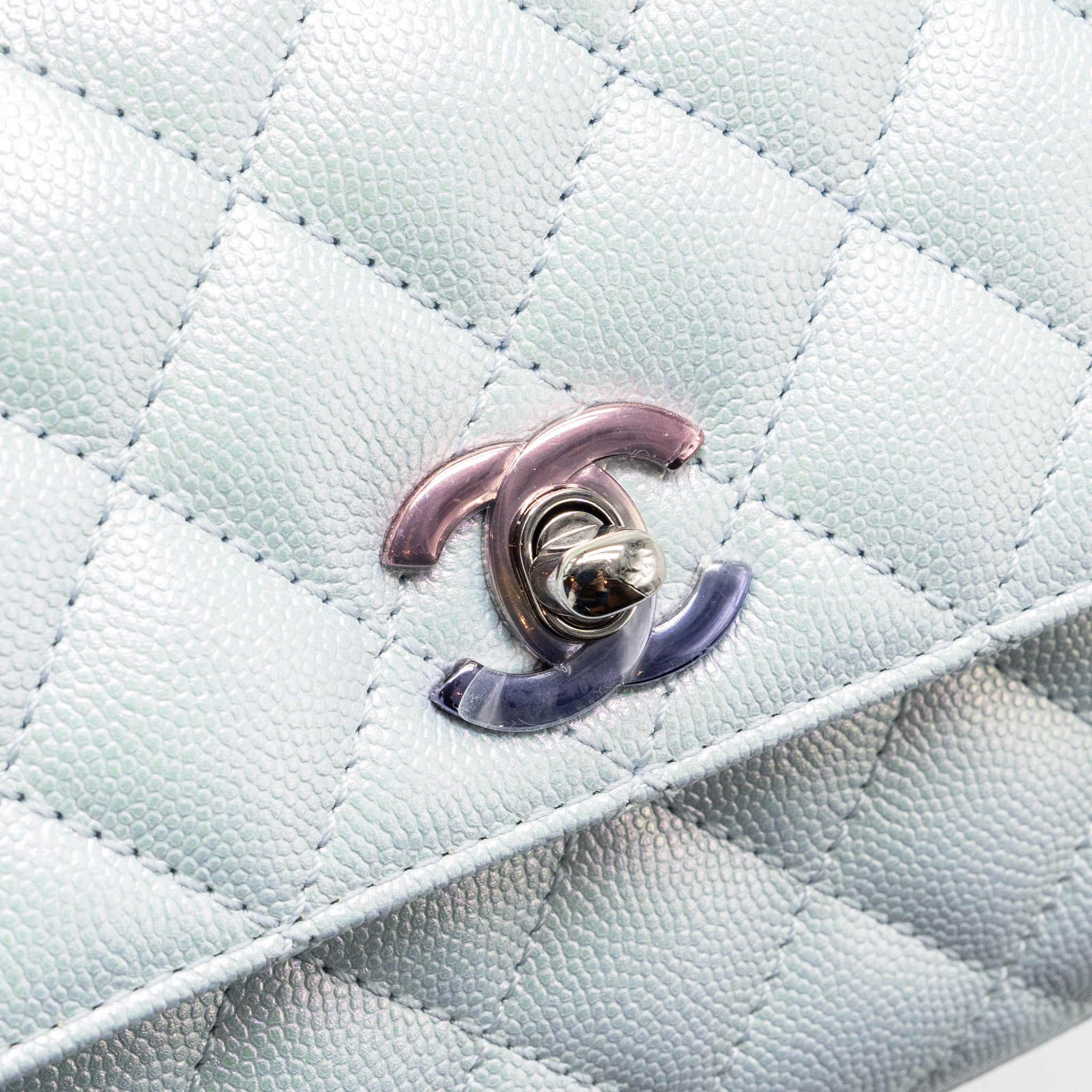 CHANEL SMALL COCO HANDLE CAVIAR IRIDESCENT LIGHT BLUE MULTICOLOUR HARDWARE (MICROCHIP)