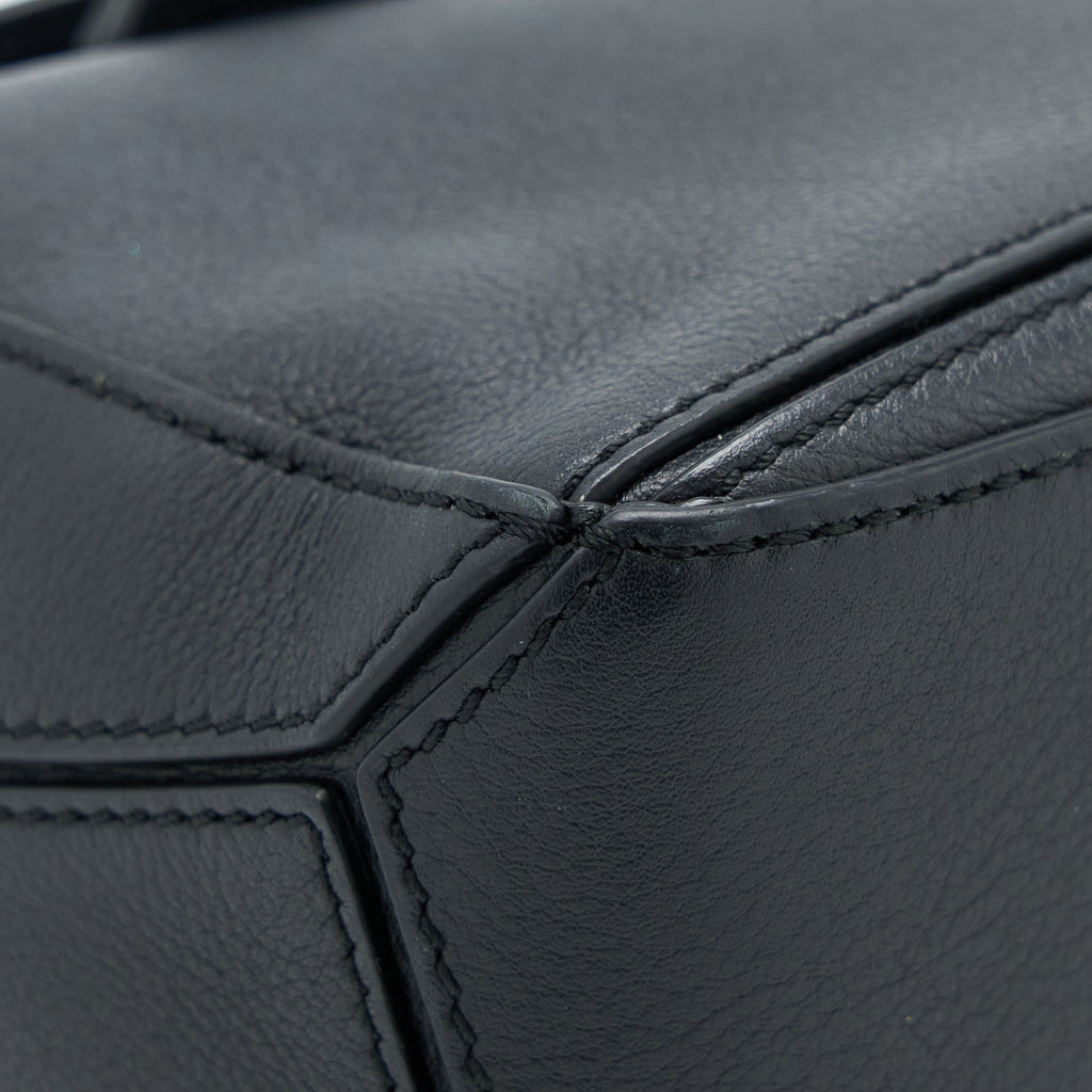 LOEWE MINI PUZZLE CALFSKIN BLACK SHW